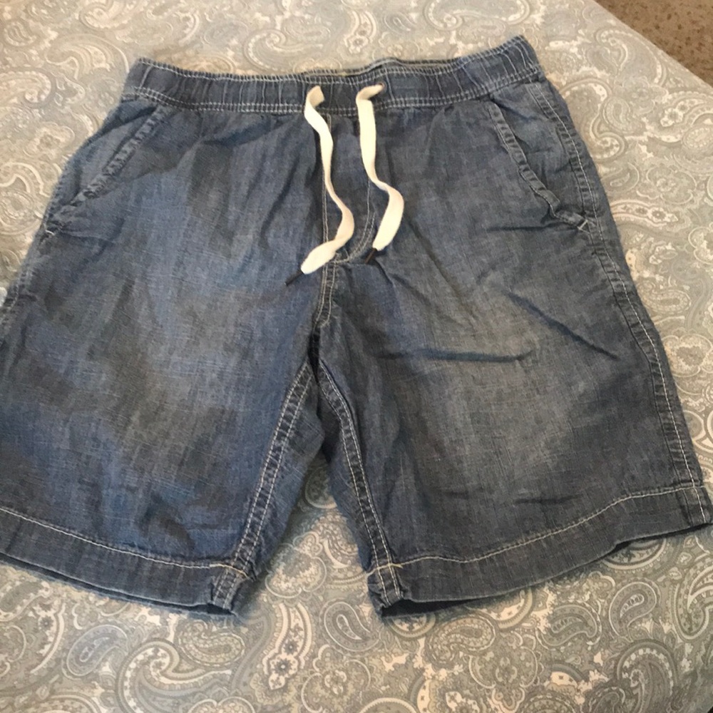 Men’s American Eagle shorts extra small